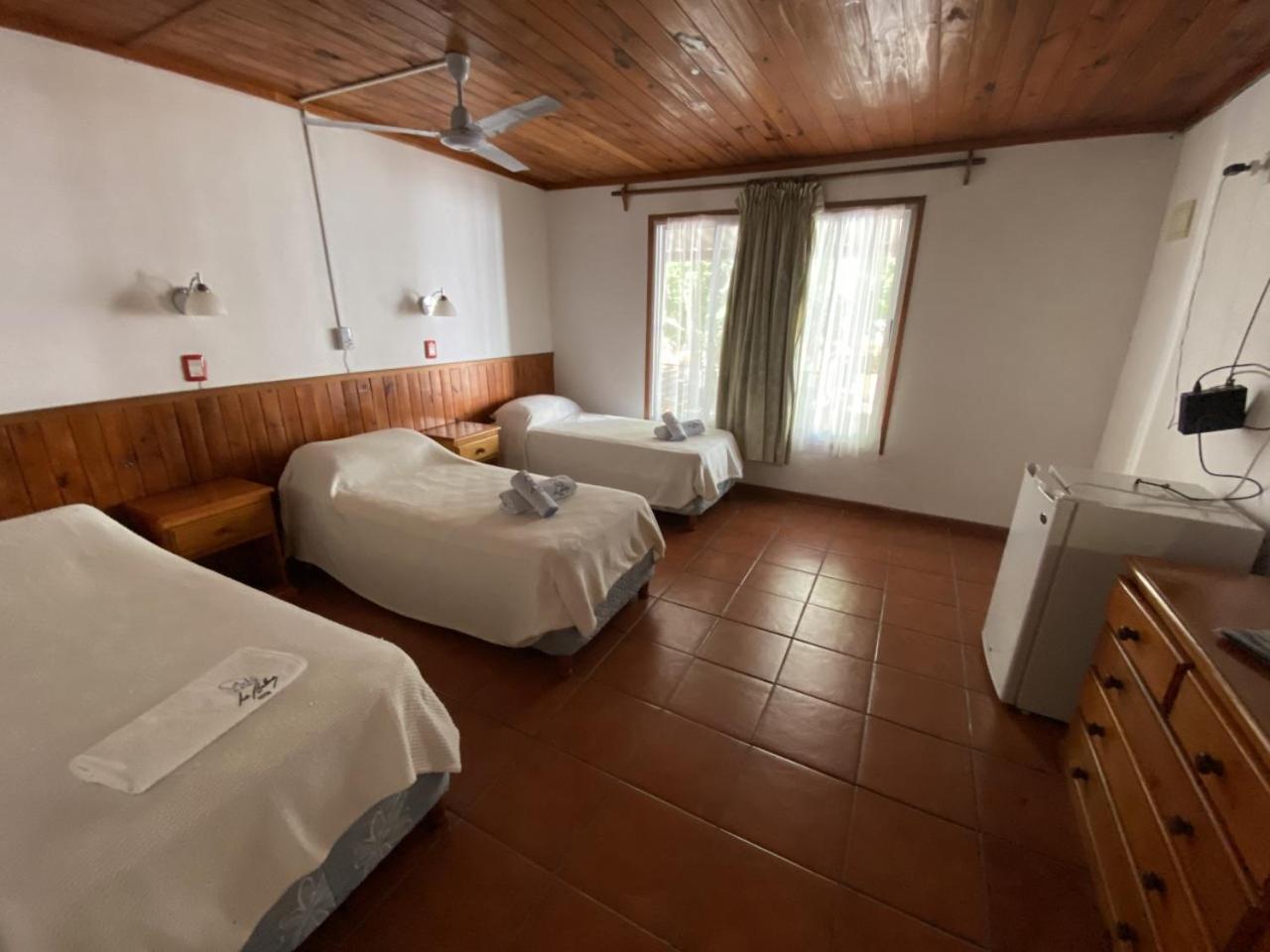 Hotel La Ballena Punta Ballena Esterno foto